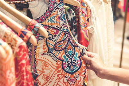 Стилисты назвали пять модных трендов осени 2021 года