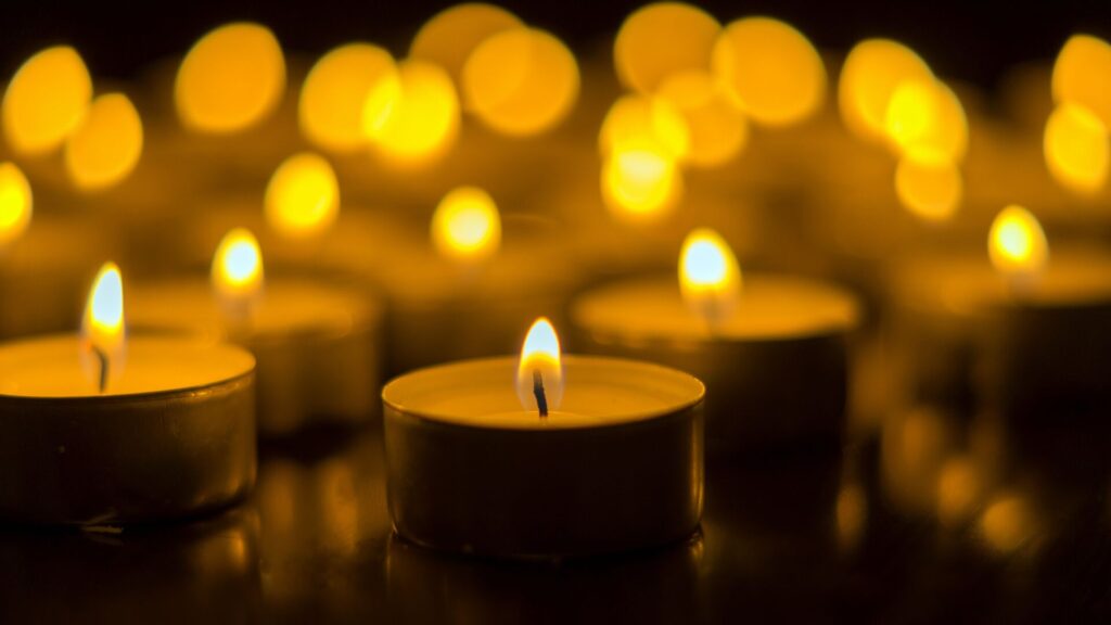 В Москве зажгут свечи в память о детях, убитых во время абортов