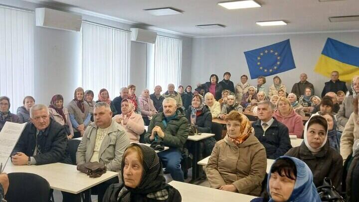 Сторонники ПЦУ отобрали три храма канонической УПЦ на западе Украины